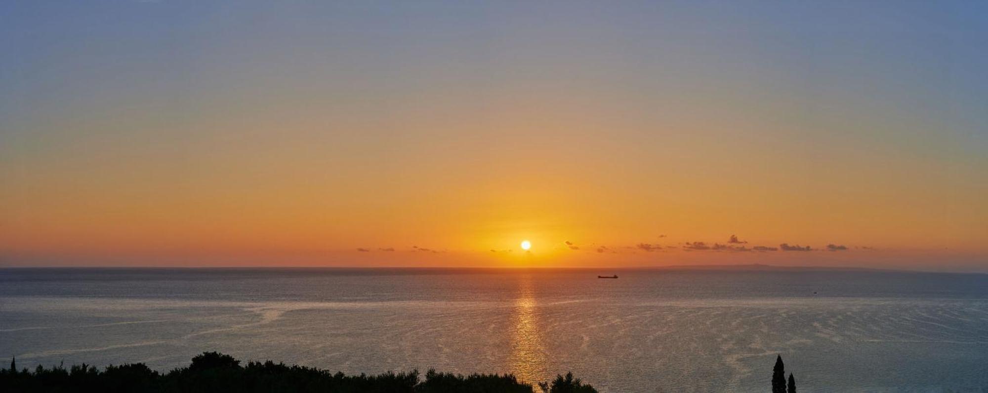 Pelagaki Sunrise Apartments Orthoniai Екстер'єр фото