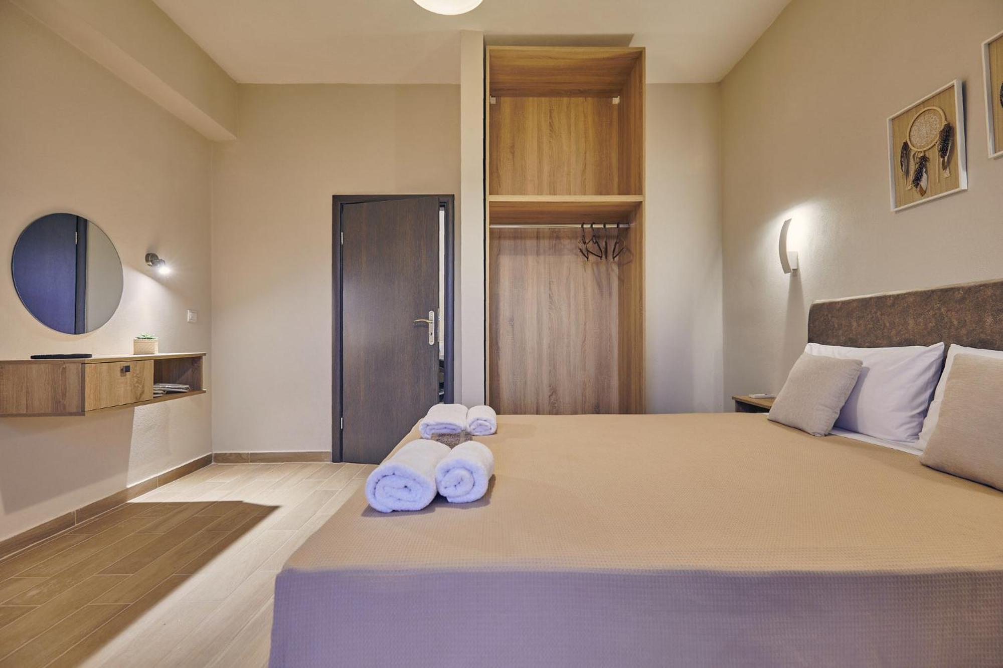 Pelagaki Sunrise Apartments Orthoniai Екстер'єр фото
