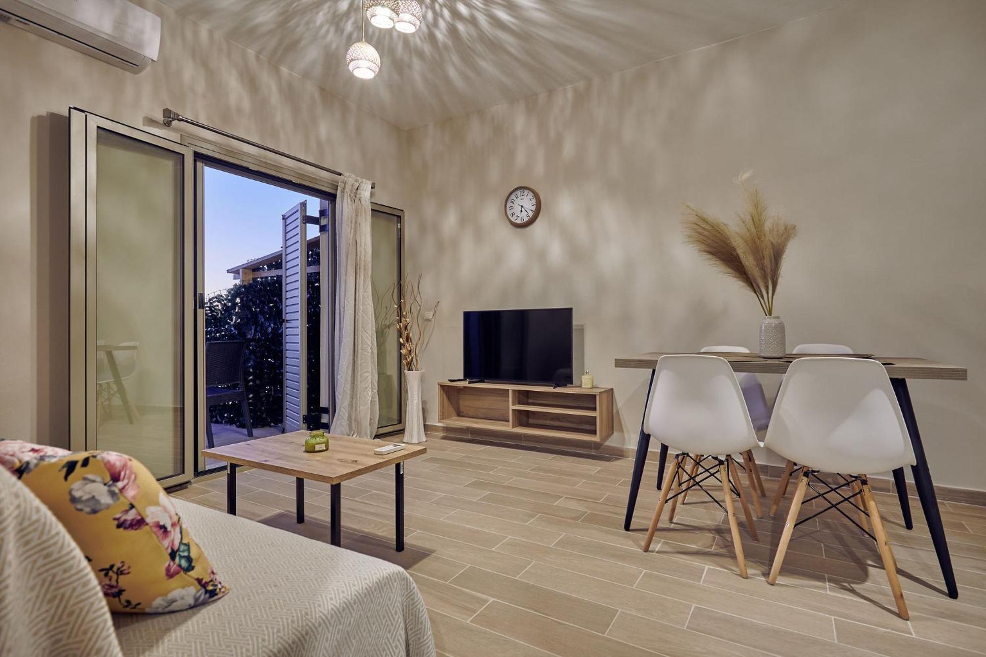 Pelagaki Sunrise Apartments Orthoniai Екстер'єр фото