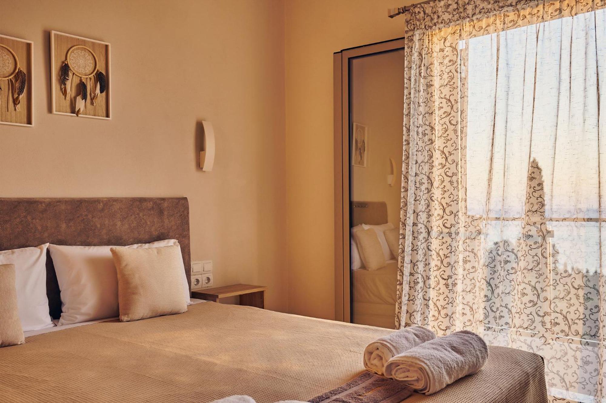 Pelagaki Sunrise Apartments Orthoniai Екстер'єр фото